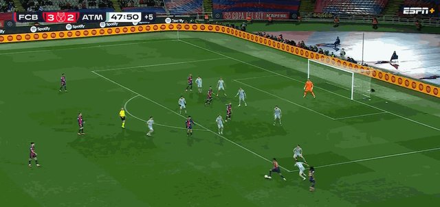 1740525556192033666.gif 亚马尔.gif